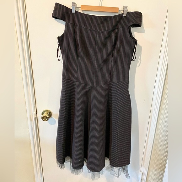 Hot Topic Morbid Threads Dress - Picture 2 of 6